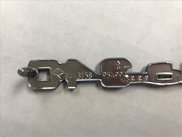 VC3158 - 1970 1971 1972 1973 Barracuda 340 Hood emblem. 3443159 3443158 2 Pin