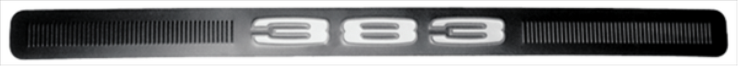 VC185 - Back-of-hood emblem, 1970 Road Runner and GTX, 383 lettering, reproduction.