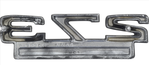 VC9749 - 1966 1967 Dart 273 Four Barrel nameplate. 2579749
