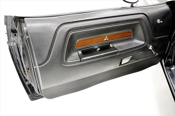 VC5606 - 1970-1974 Challenger Fratzog Door Panel Emblem. Sold individually, 2 required per car.