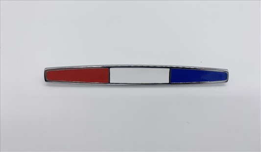 VC0570 - 1970, 1972-1973 Plymouth Satellite Door Panel Emblem. Sold individually, use 2 per car.