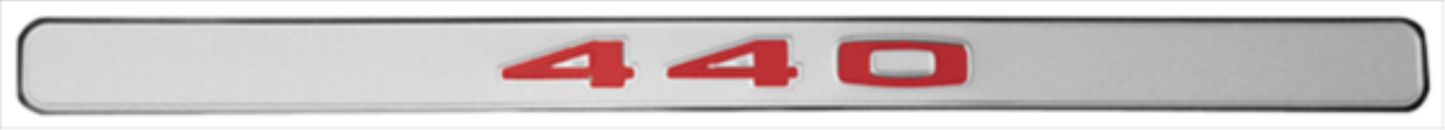 VC127 - Back-of-hood emblem, 1970 Road Runner and GTX, 440 lettering,  reproduction.