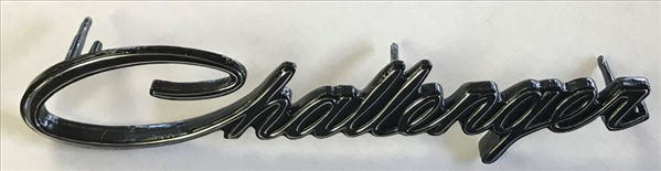 VC8546 - 1970 Challenger Grille EMBLEM 2998546