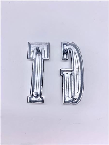 VC174GTBLK - 1968 Dart GT Fender Letter Set. Black. includes mounting hardware. - Mopar emblem product image