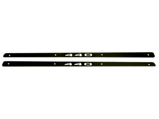 VC192 - 1968 GTX 440 Hood Call Out Inserts. Sold as a pair.