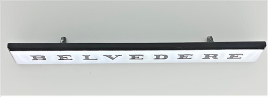 VC2115BLK - 1967 GTX Belvedere Fender Emblem with Black Edges. .
