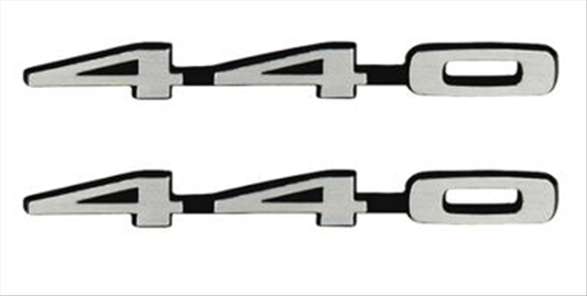 VC8878 - 1 PAIR of 440 hood nameplates for 1969 GTX, 1969-1970 Coronet R/T, Super Bee with Ramcharger hood, and 1970 Sport Fury models. Brushed Finish