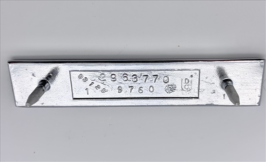 VC5787 - 1970-1971 Duster and Valiant Fender Emblem. 2 Pin