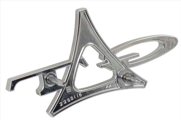 VC5116 - 1963 Dart GT Fratzog Fender Emblem. - Mopar emblem product image