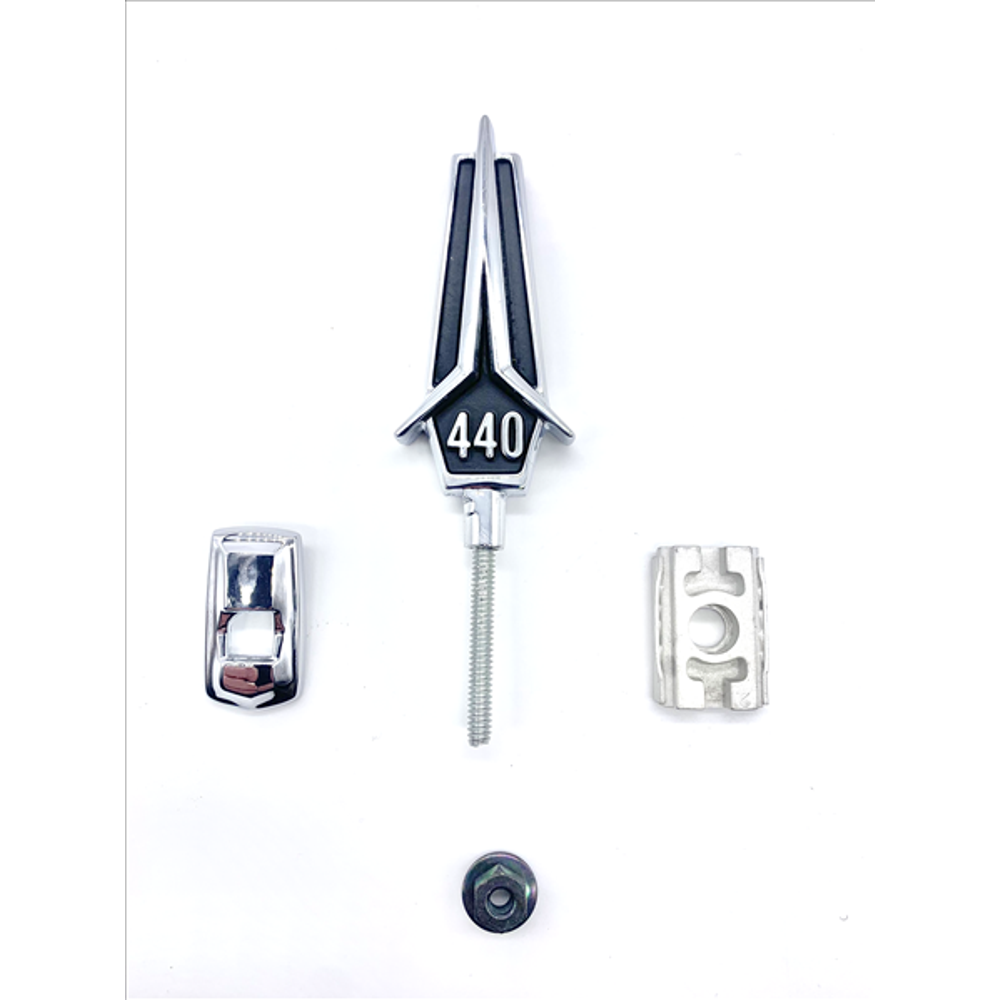 VC5344BLK - 1967 Fury 440 Hood Ornament. Color : Black - Mopar emblem product image