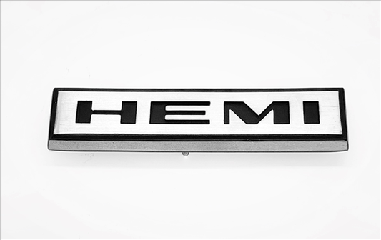 VC5558 - 1967-1970 Models HEMI door and fender emblem.