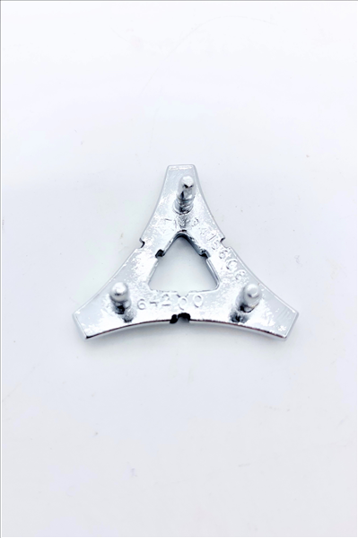 VC5606 - 1970-1974 Challenger Fratzog Door Panel Emblem. Sold individually, 2 required per car.