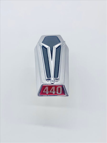 VC5869 - 1968-1969 Belvedere Fury and Satellite 440 Hood Emblem. - Mopar emblem product image