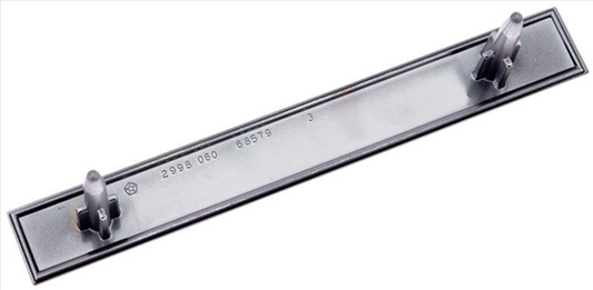 VC8060 - 1970 Coronet DODGE Grille Emblem.